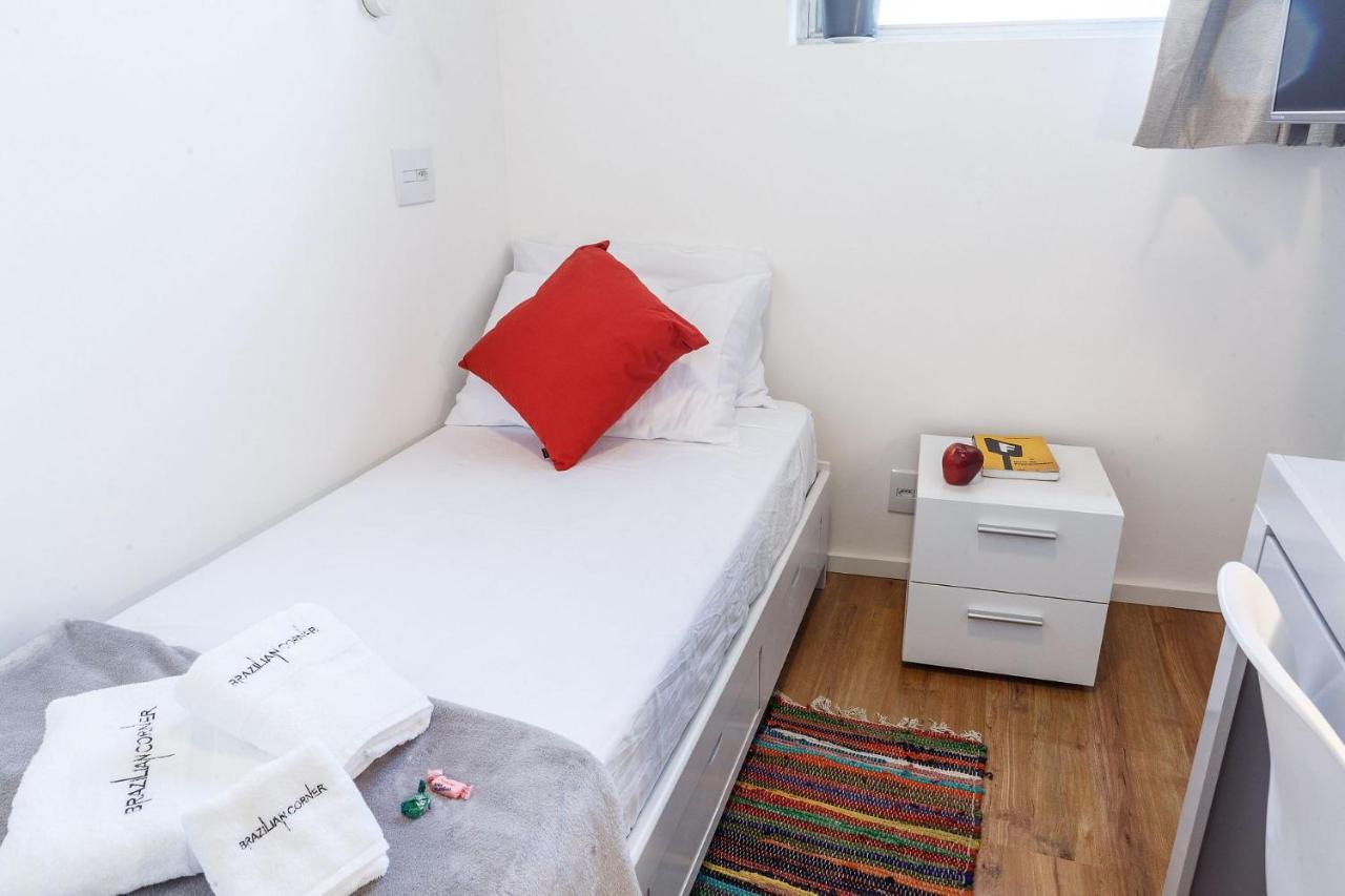 Apartamento Com Quintal Em Alto De Pinheiros Сан-Паулу Екстер'єр фото