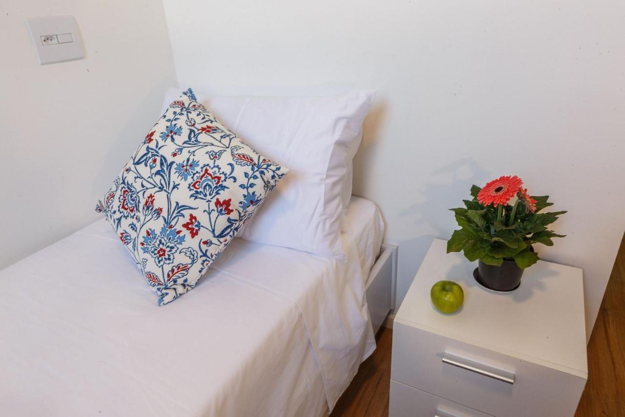 Apartamento Com Quintal Em Alto De Pinheiros Сан-Паулу Екстер'єр фото